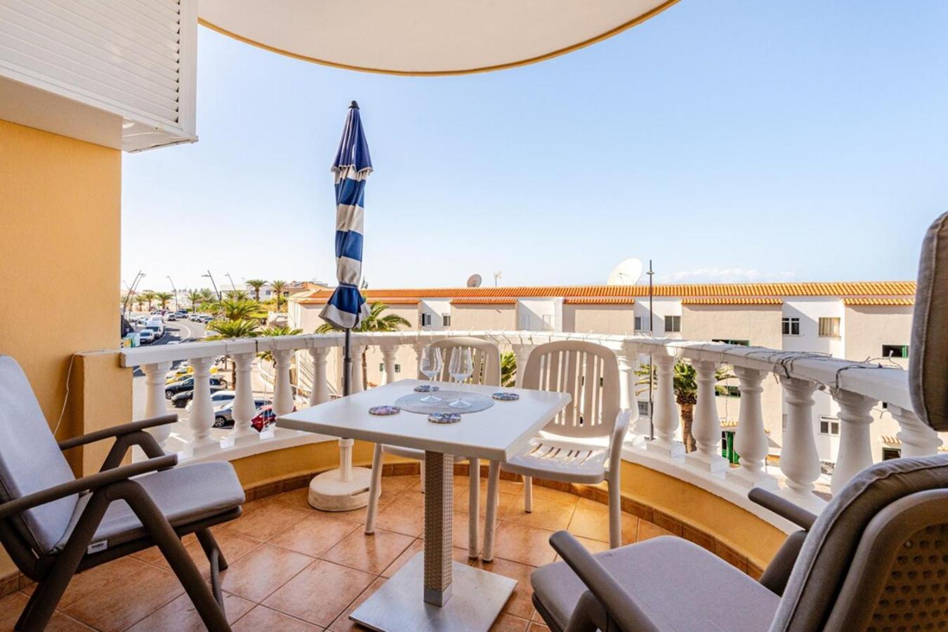 Apartment Playa La Arena Пуерто де Сантяго Екстериор снимка